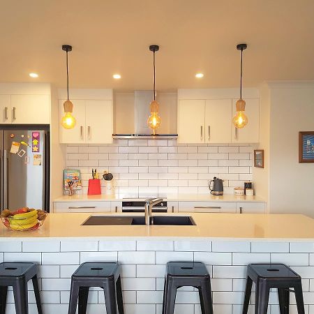 House In The Heights Villa Таупо Екстериор снимка